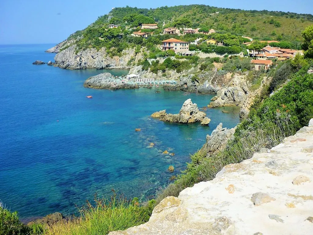 Talamone Apartment