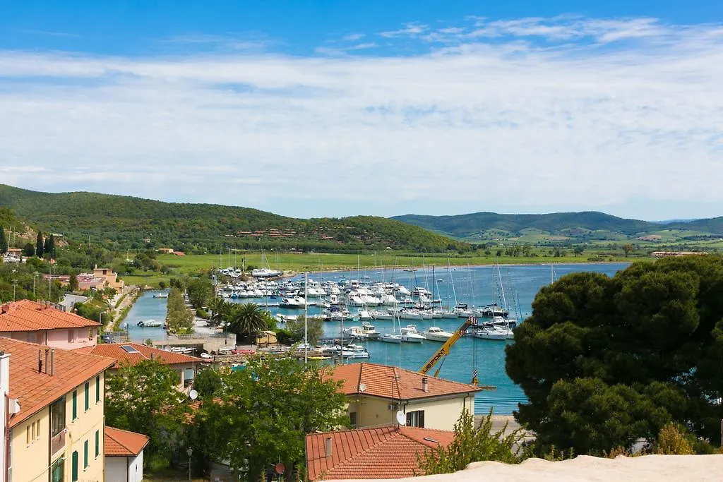Talamone Apartment Italia